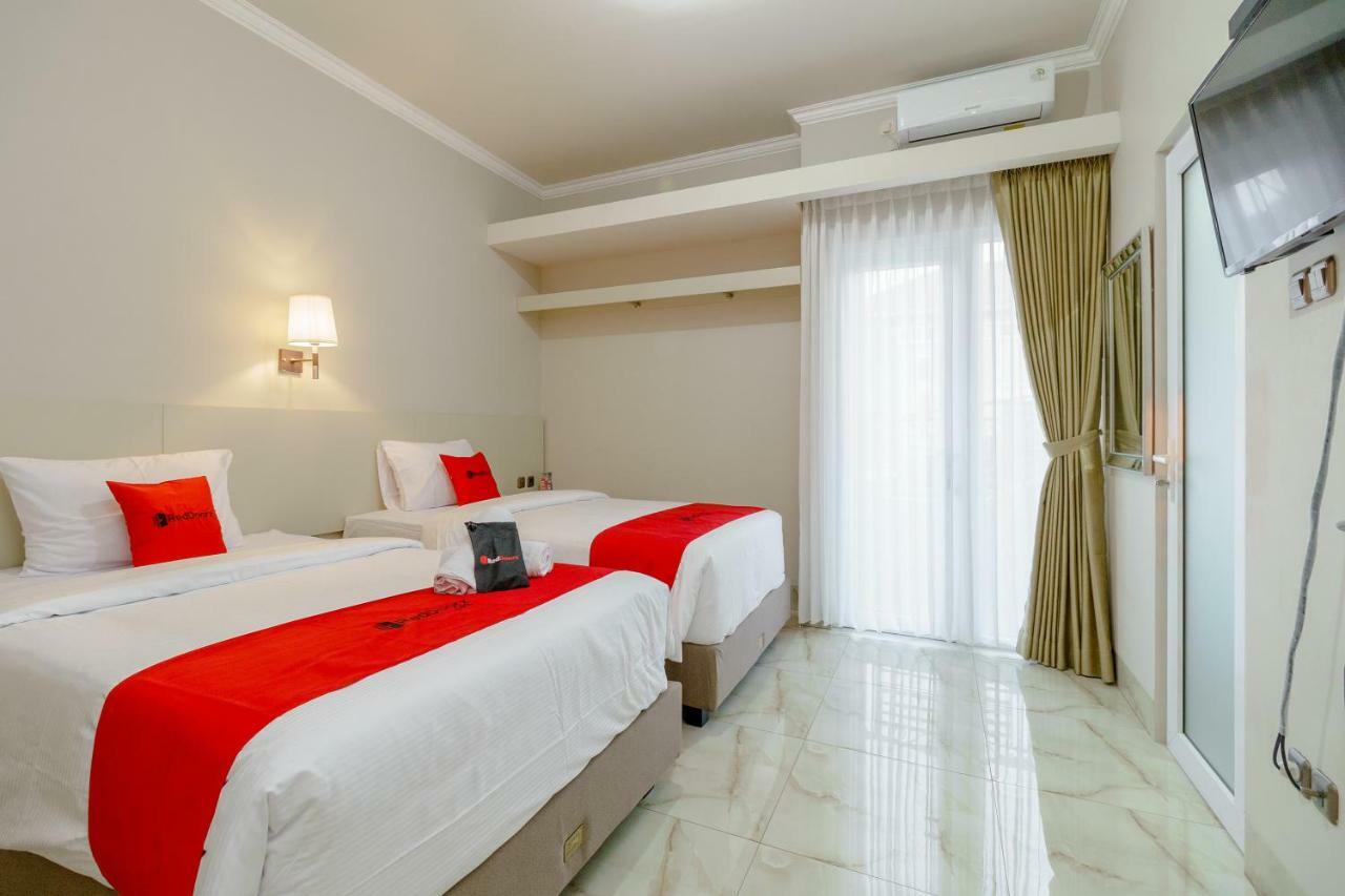 Reddoorz Near Taman Makam Pahlawan Cikutra Hotel Bandung Luaran gambar