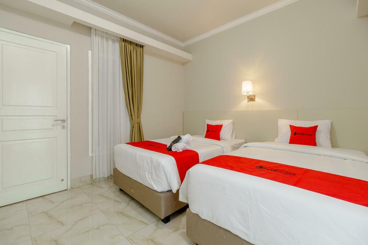 Reddoorz Near Taman Makam Pahlawan Cikutra Hotel Bandung Luaran gambar